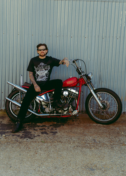 Knuckle T-Shirt